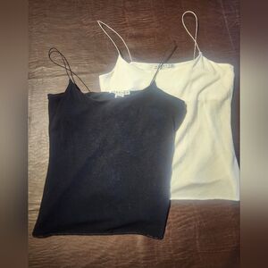 Two GAP Stretch Spaghetti Strap Shelf Bra Camisoles White & Black Women's Medium